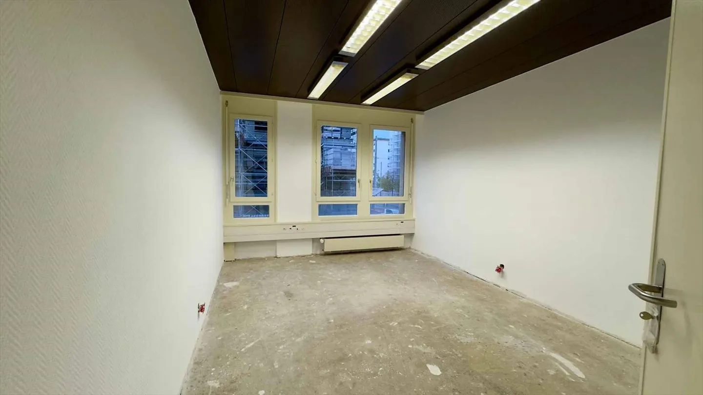 Bureau 9 pièces - Photo 10 sur 12