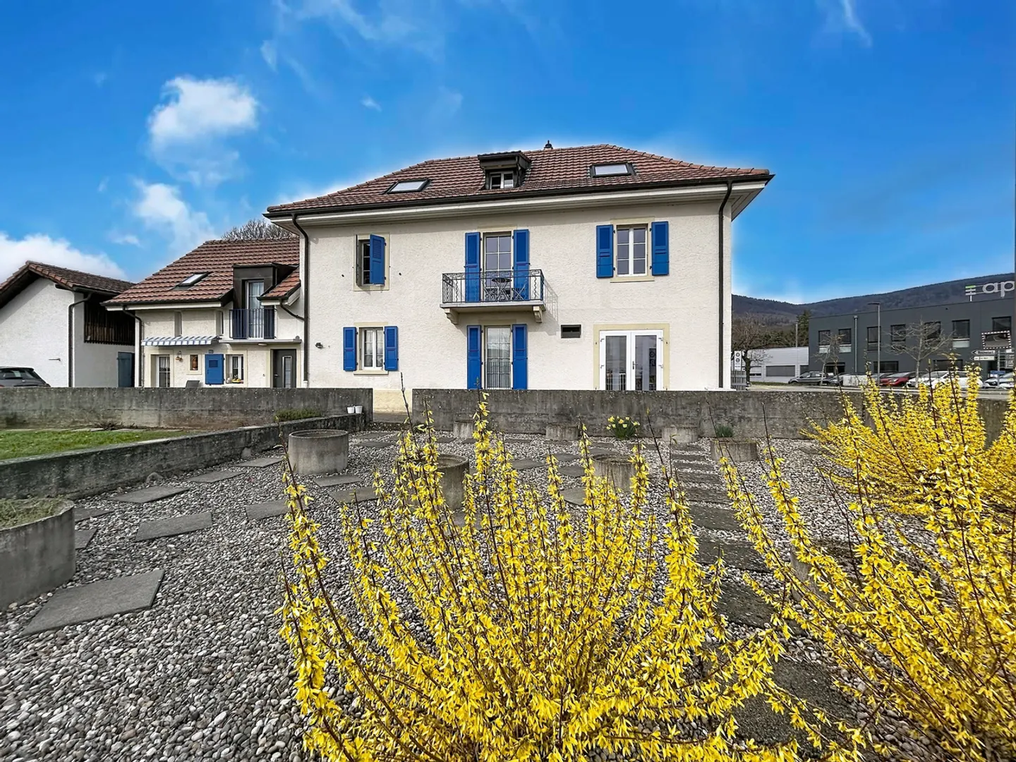 Casa di due abitazioni - Foto 1 di 12