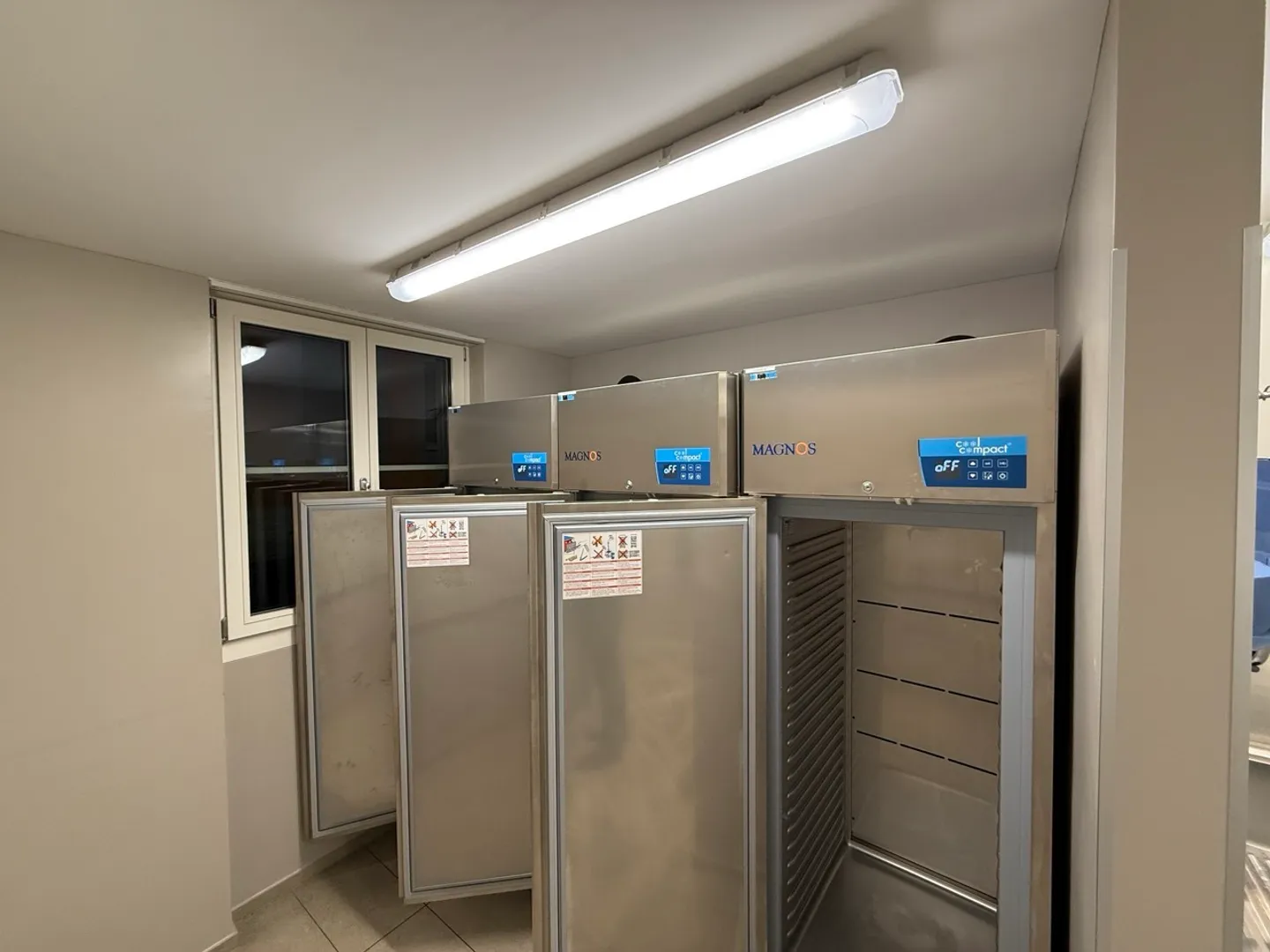 Installation de production moderne au cœur de la vieille ville de Zofingen - Photo 10 sur 15