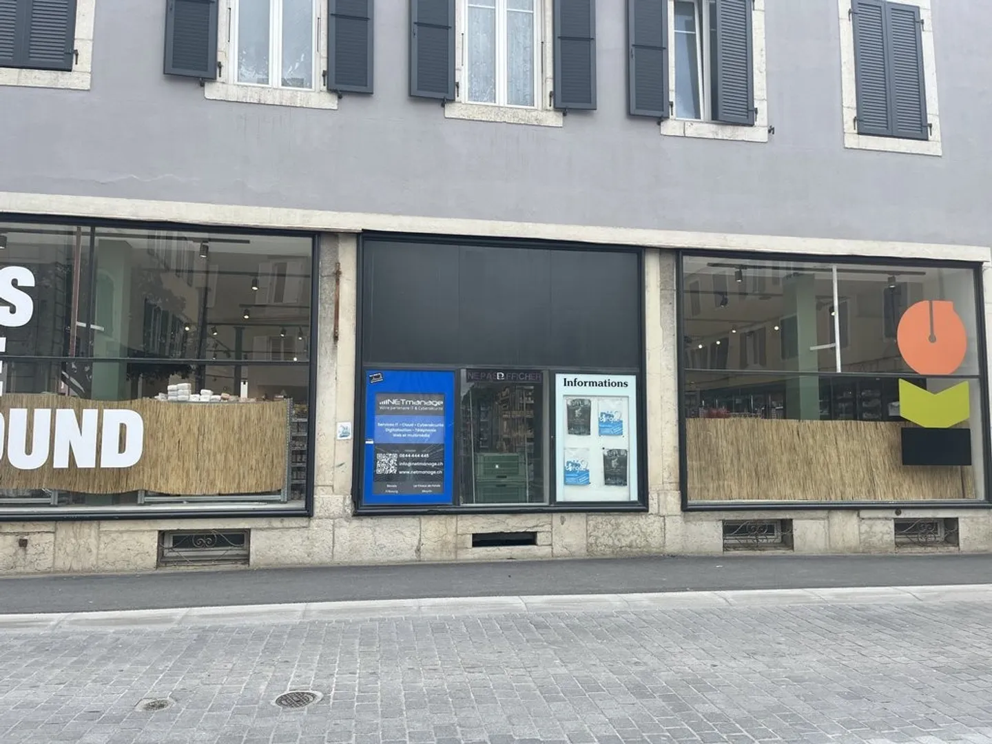 Vetrina in affitto in Piazza del Mercato! - Foto 3 di 3