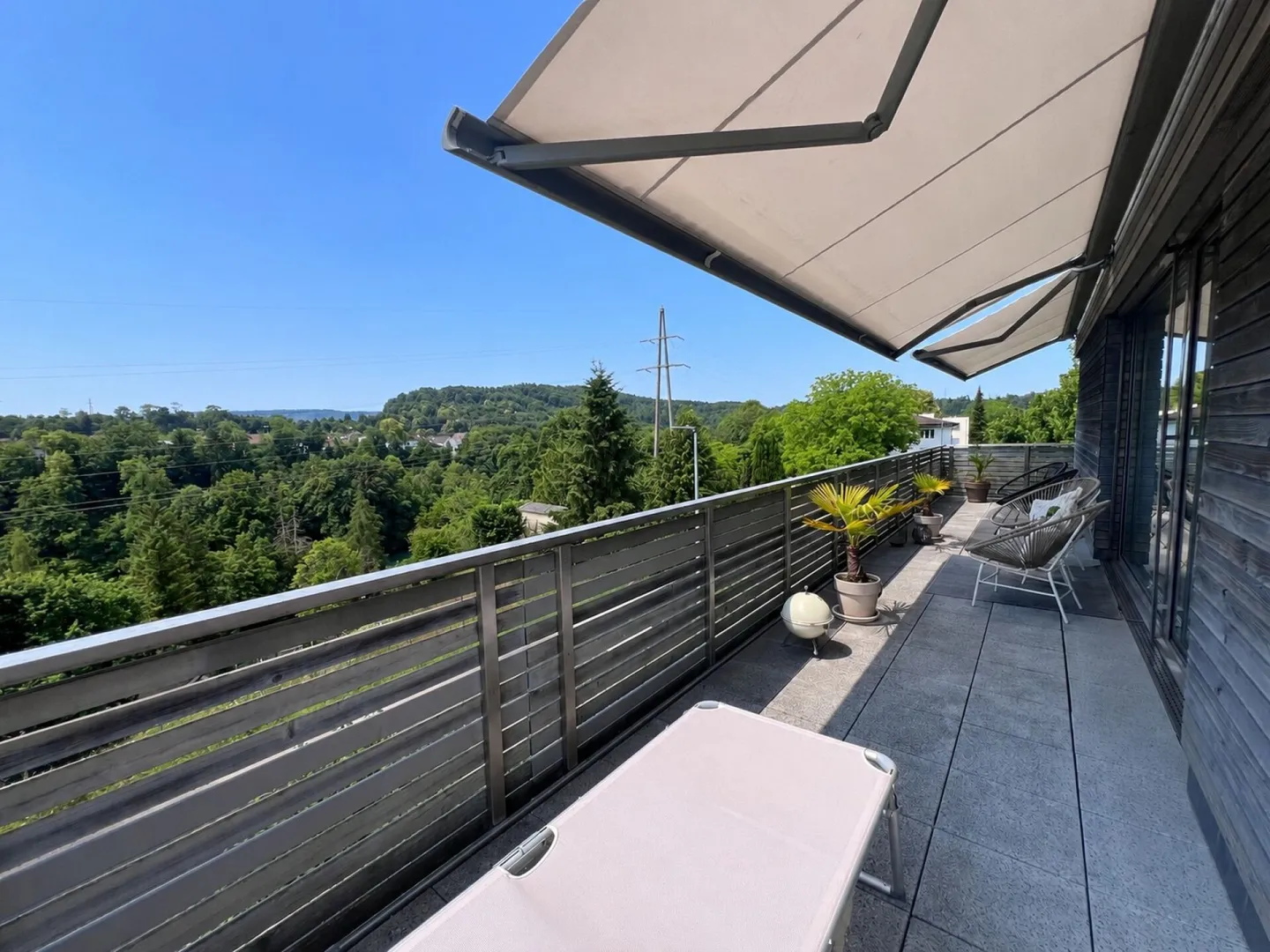 Penthouse Flair with Alpine Panorama - Photo 4 of 5
