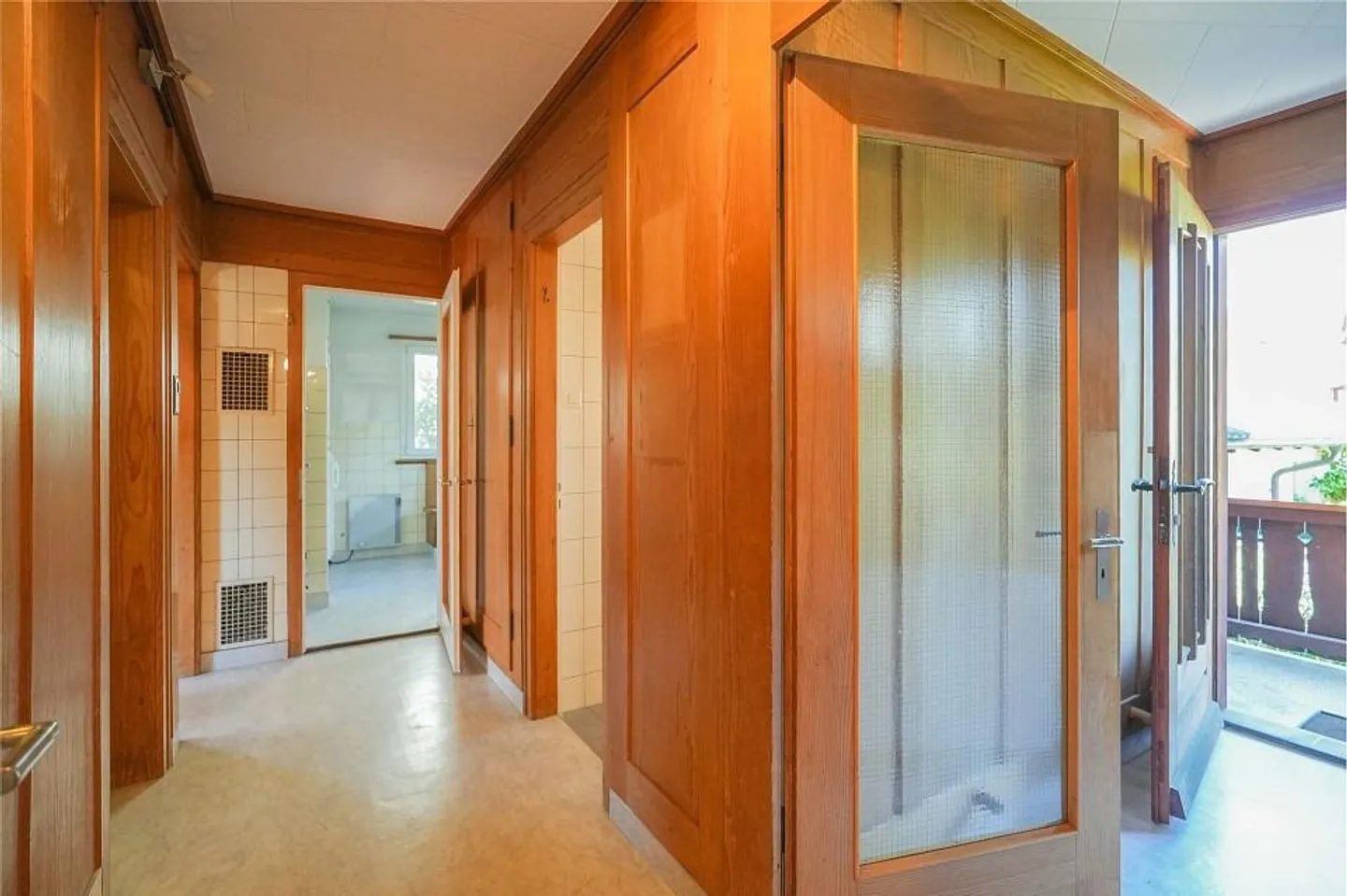 Maison confortable ou terrain intéressant ? Décidez ! - Photo 12 sur 13