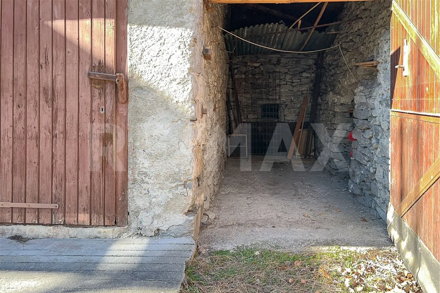 House / barn to renovate - Photo 4 of 13