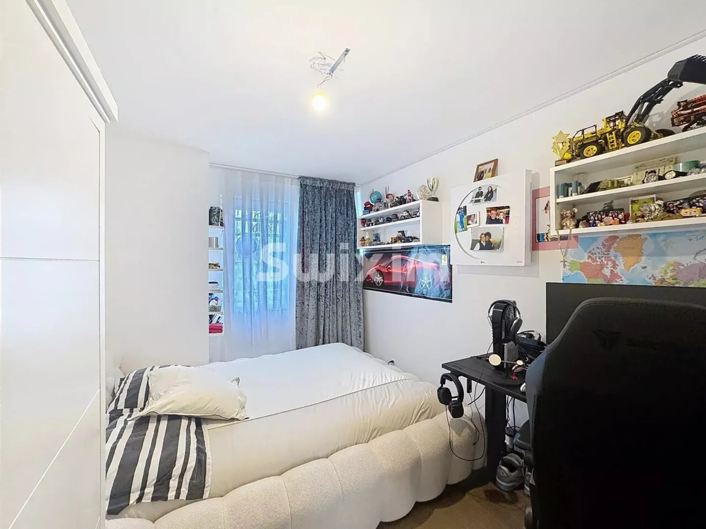 Luxury Villa with Pool in Thônex - Photo 9 of 10