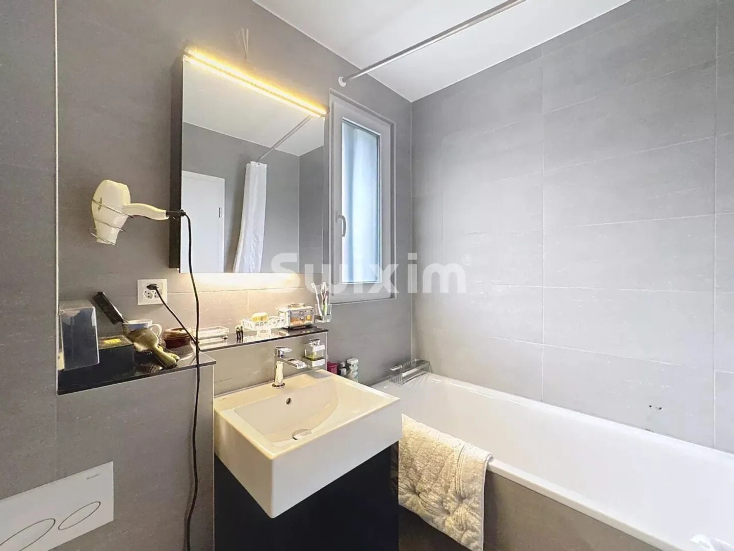 Luxury Villa with Pool in Thônex - Photo 10 of 10