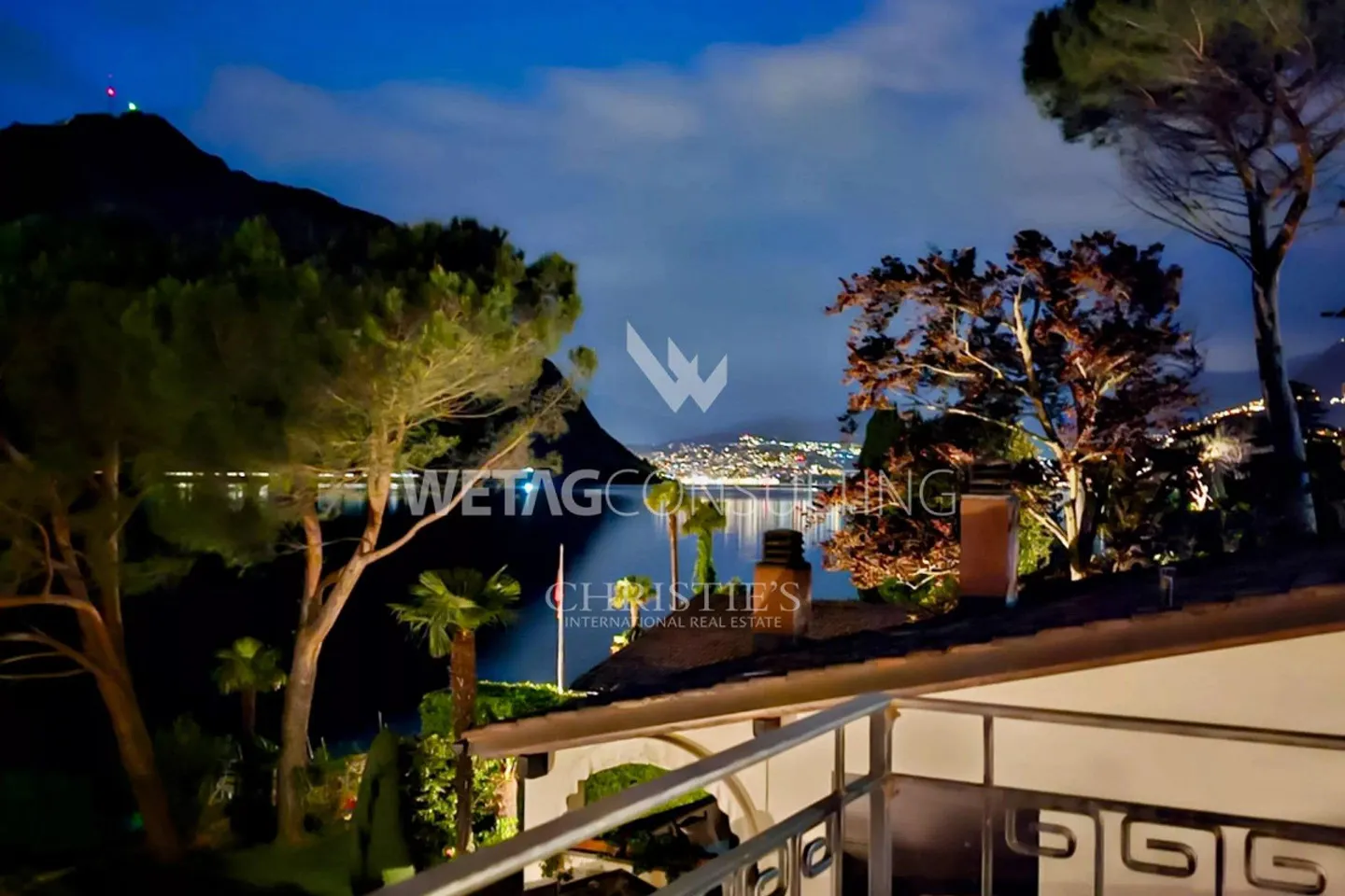 Lugano-Bissone : Appartement avec accès direct au lac, piscine extérieure, mer... - Photo 8 sur 13