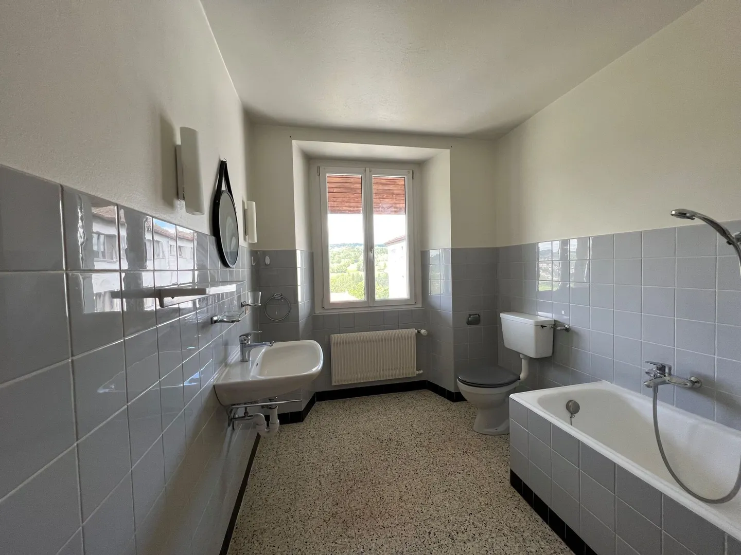 Guinand l'Opticien 2, Les Brenets - Appartamento 3.5 locali al 1° piano con balcone - Foto 6 di 7