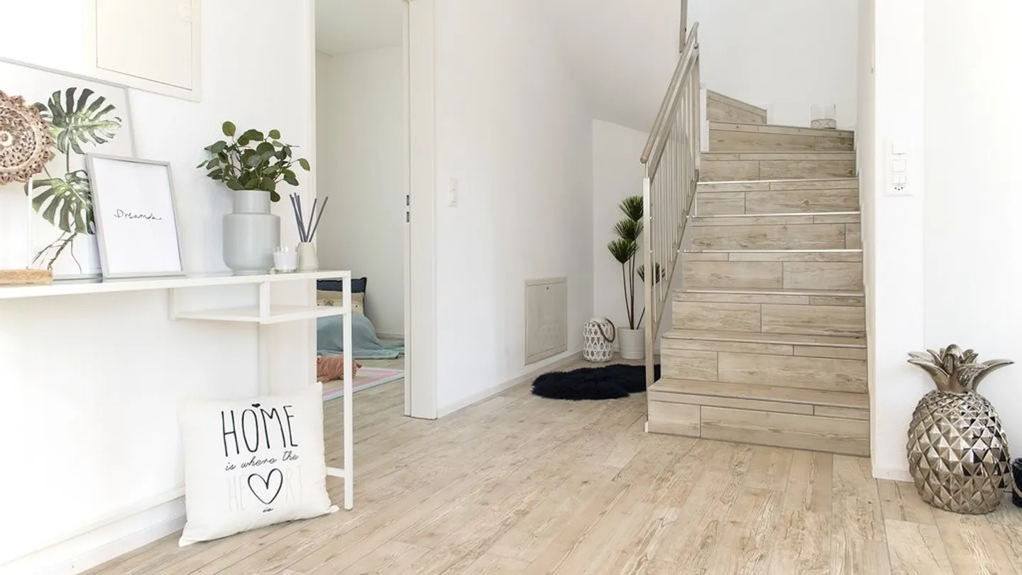 Charming Maisonette Apartment - Photo 10 of 12
