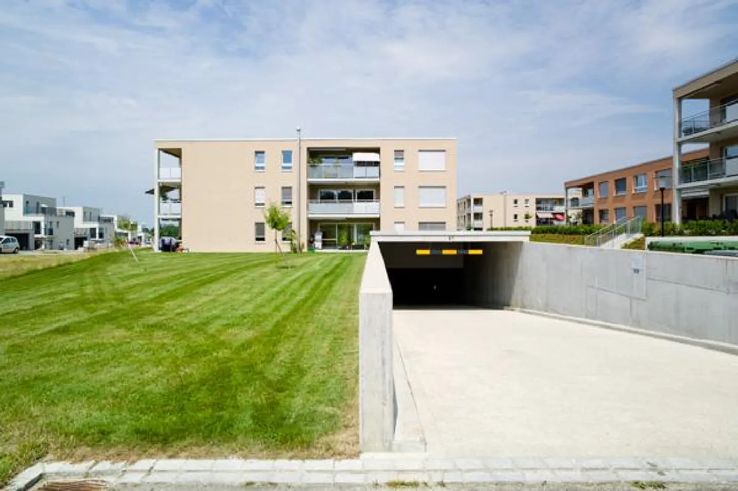 Posto auto coperto a Frauenfeld - Foto 1 di 1