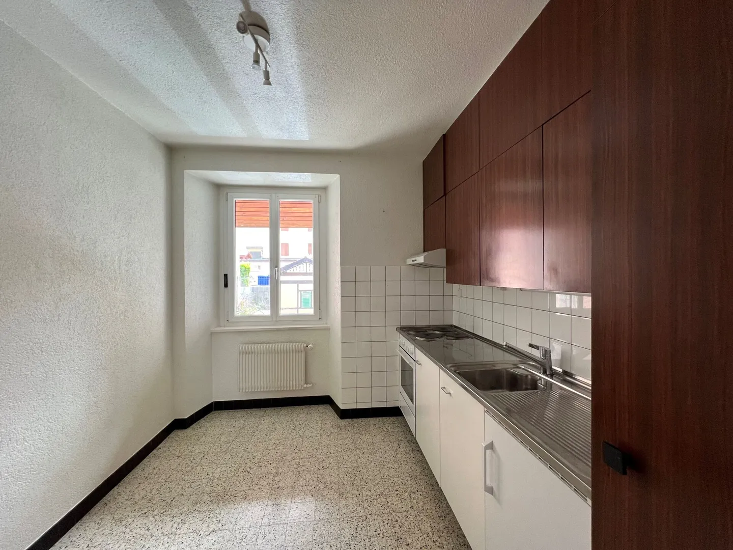 Guinand l'Opticien 2, Les Brenets - Appartamento 3.5 locali al 1° piano con balcone - Foto 7 di 7