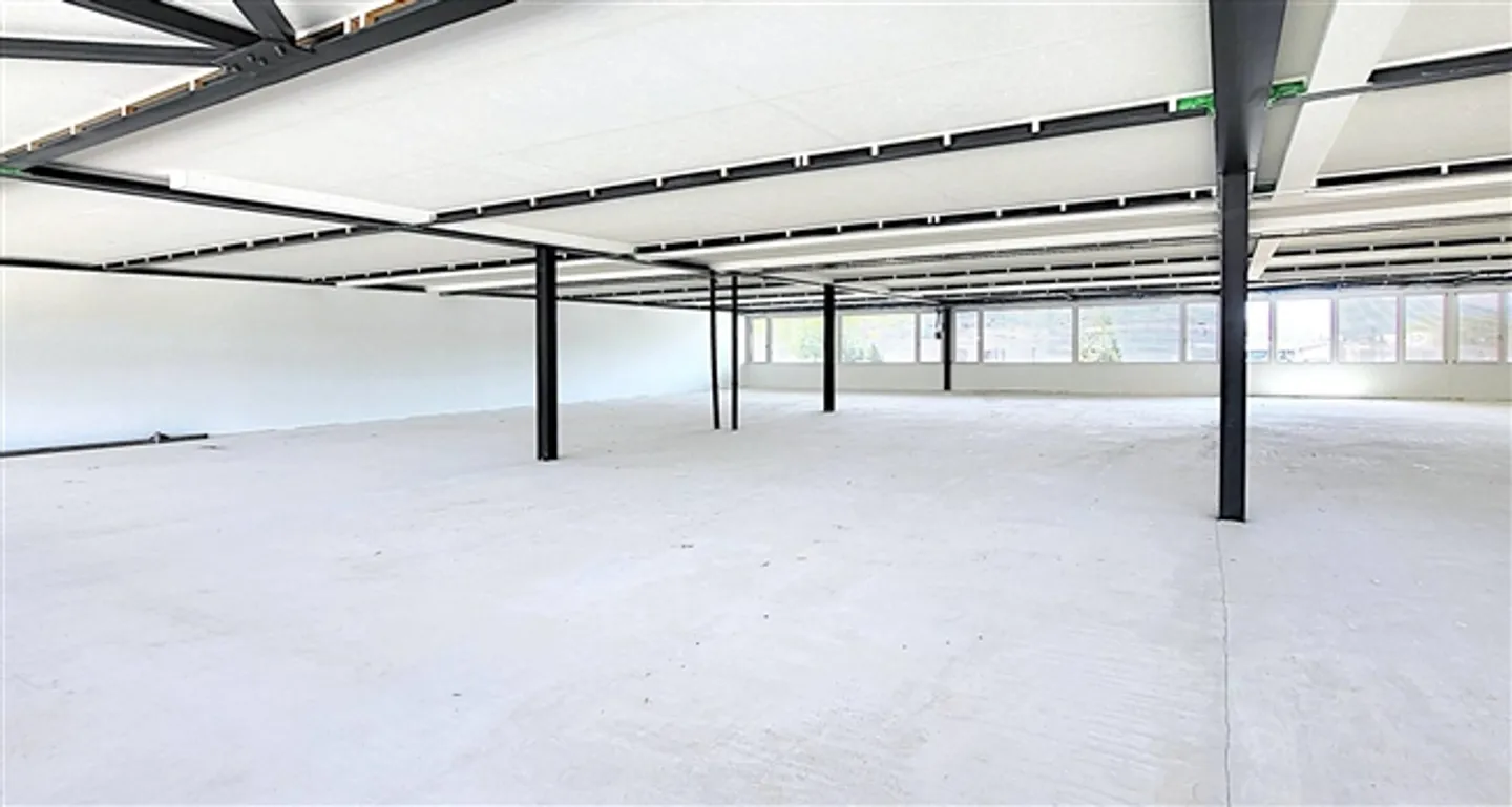 Maintenant aussi à partir de 240 m2 - espaces commerciaux de plain-pied à Root - Photo 7 sur 7