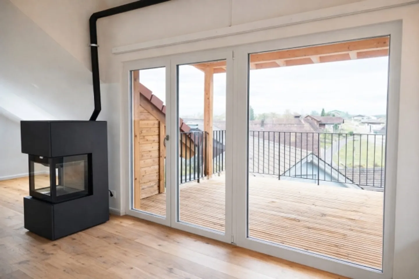 Appartamento attico 4 locali con grande terrazza a Grossdietwil - Foto 8 di 9