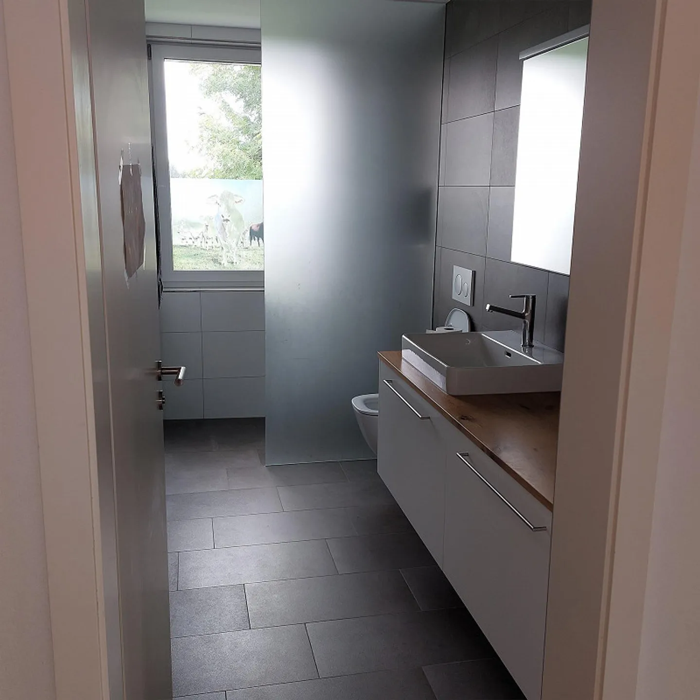 Modern 4.5 Room Apartment in a Quiet Location - Photo 5 of 8