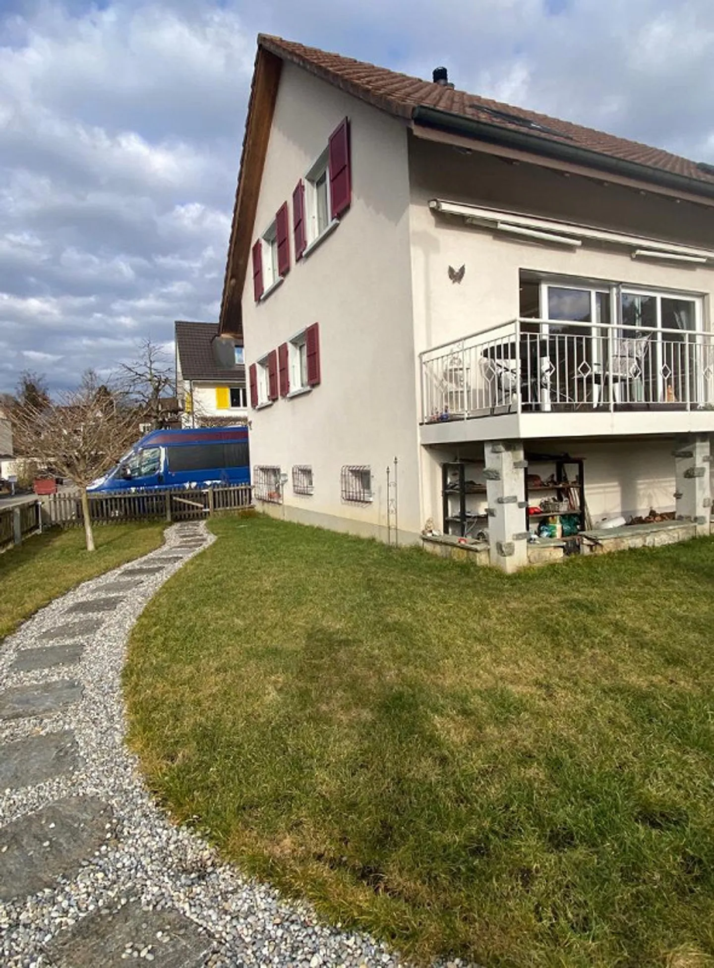 Charmante maison individuelle de 7,5 pièces dans un endroit calme de Bubendorf - Photo 21 sur 24