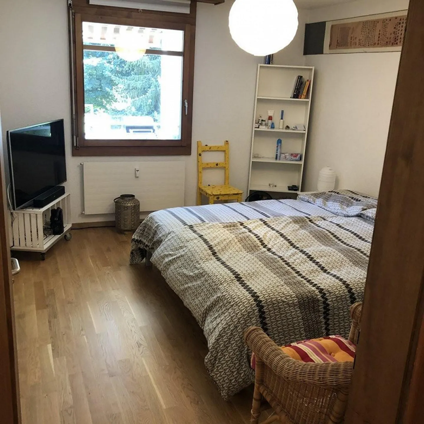 Appartement spacieux de 2,5 pièces - Maison idéale pour les gourmets ! - Photo 4 sur 8