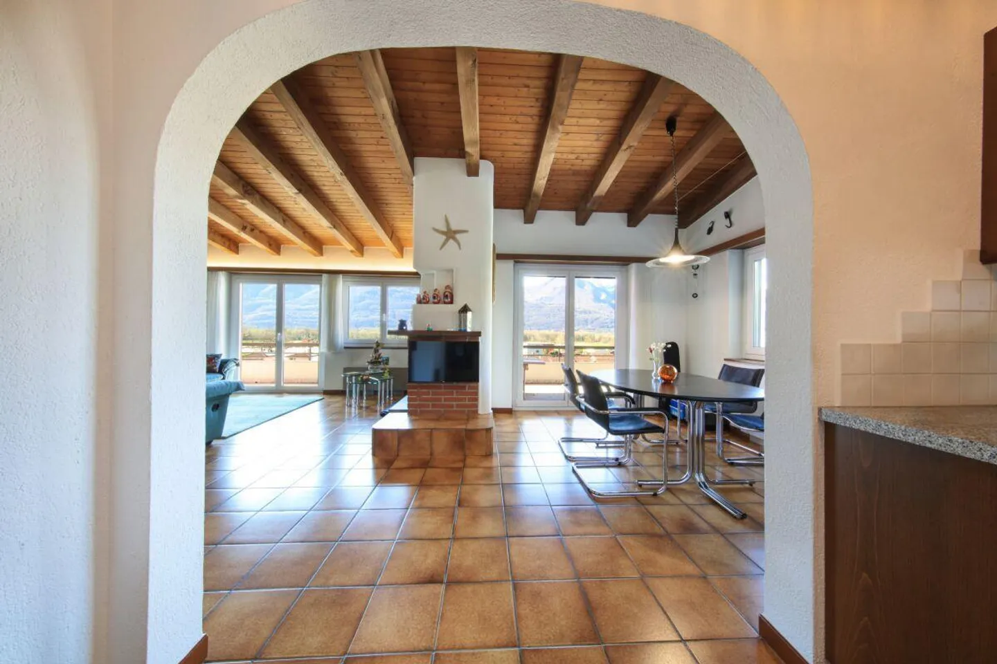 Charmantes Haus in Cugnasco - Foto 9 von 28