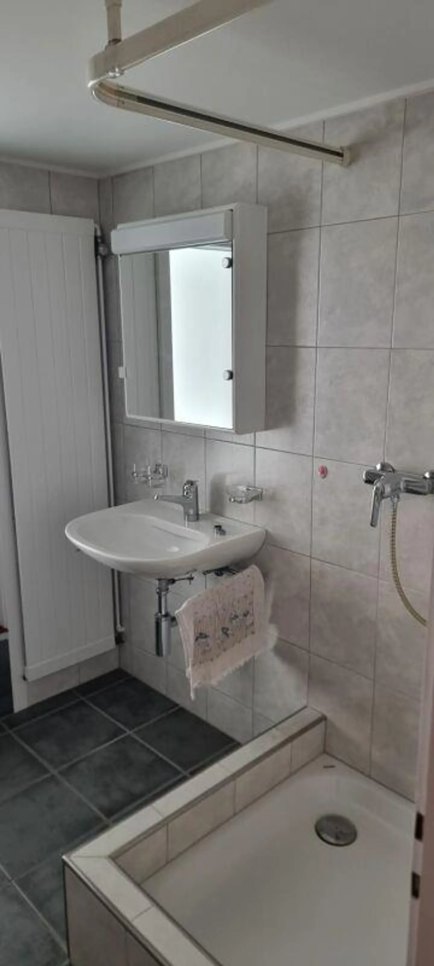 Great 2.5 Room Apartment in the Old Town for Rent - Photo 6 of 6