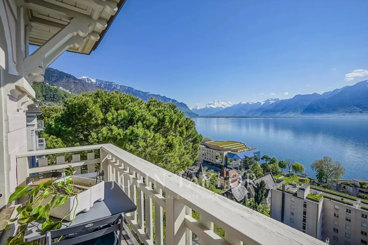 ESCLUSIVITÀ! Appartamento di 160m2 con vista magnifica - Foto 1 di 11