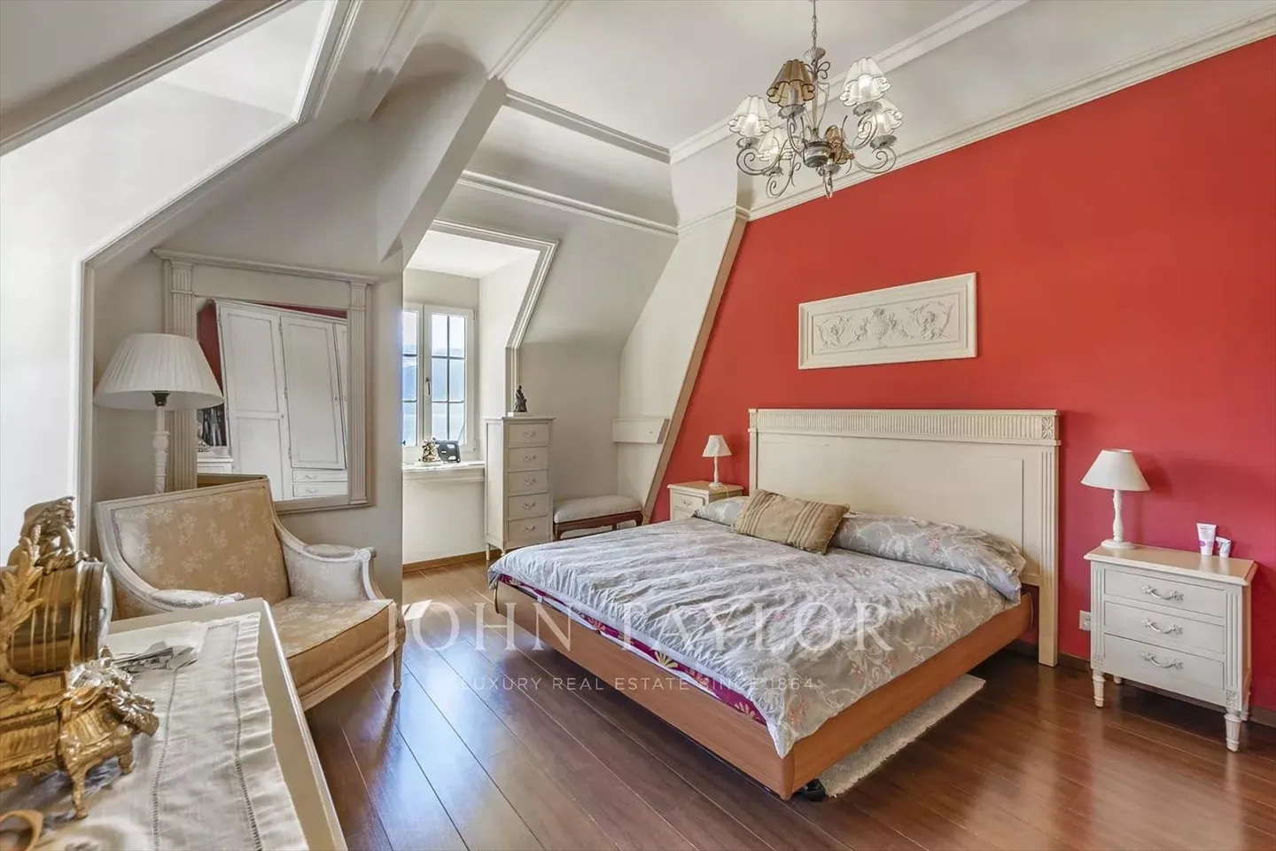 ESCLUSIVITÀ! Appartamento di 160m2 con vista magnifica - Foto 8 di 11