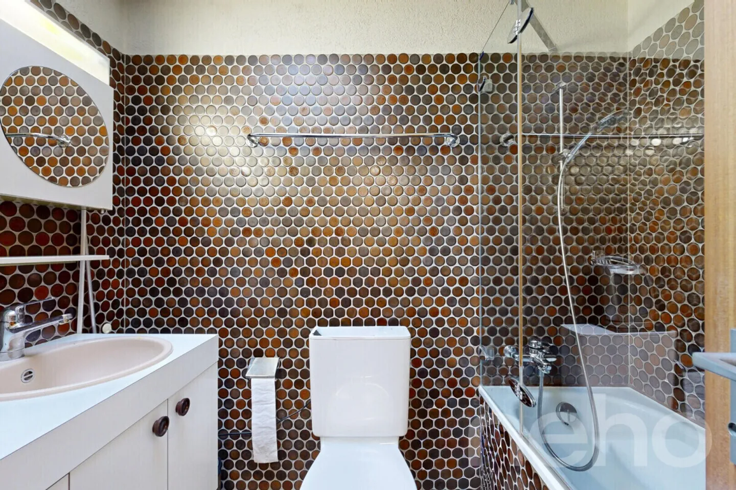 Charming single-family house with garden idyll in sunny hillside location - Photo 8 of 9