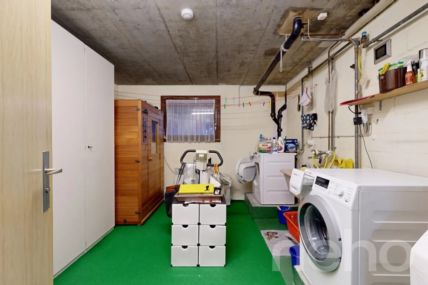 Charming single-family house with garden idyll in sunny hillside location - Photo 9 of 9