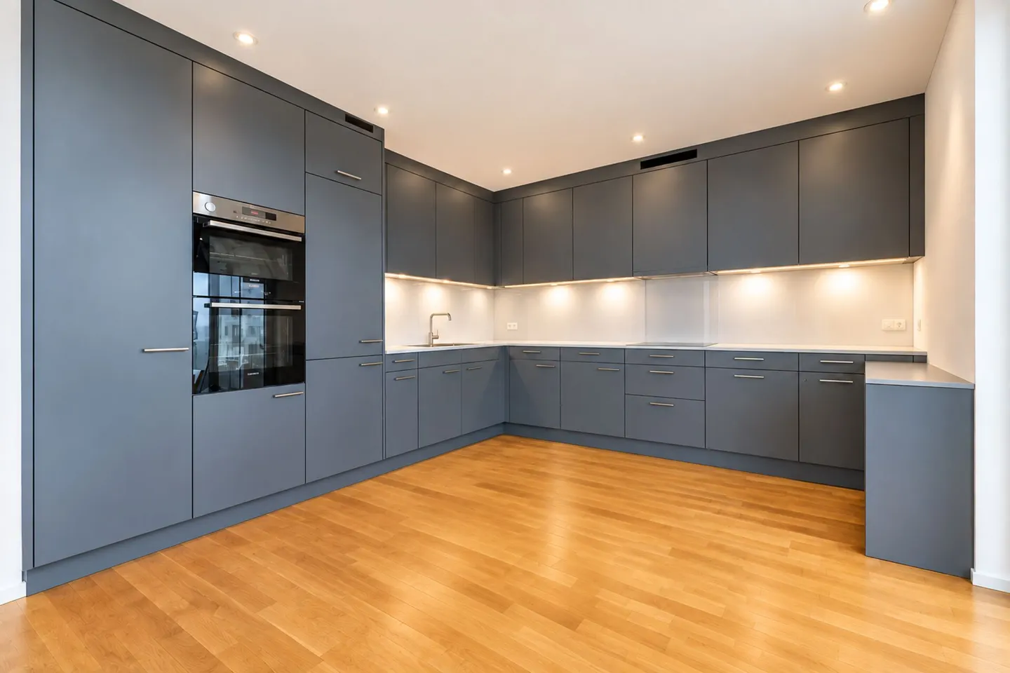 Modernes Apartment nahe dem Rhein - Foto 7 von 19