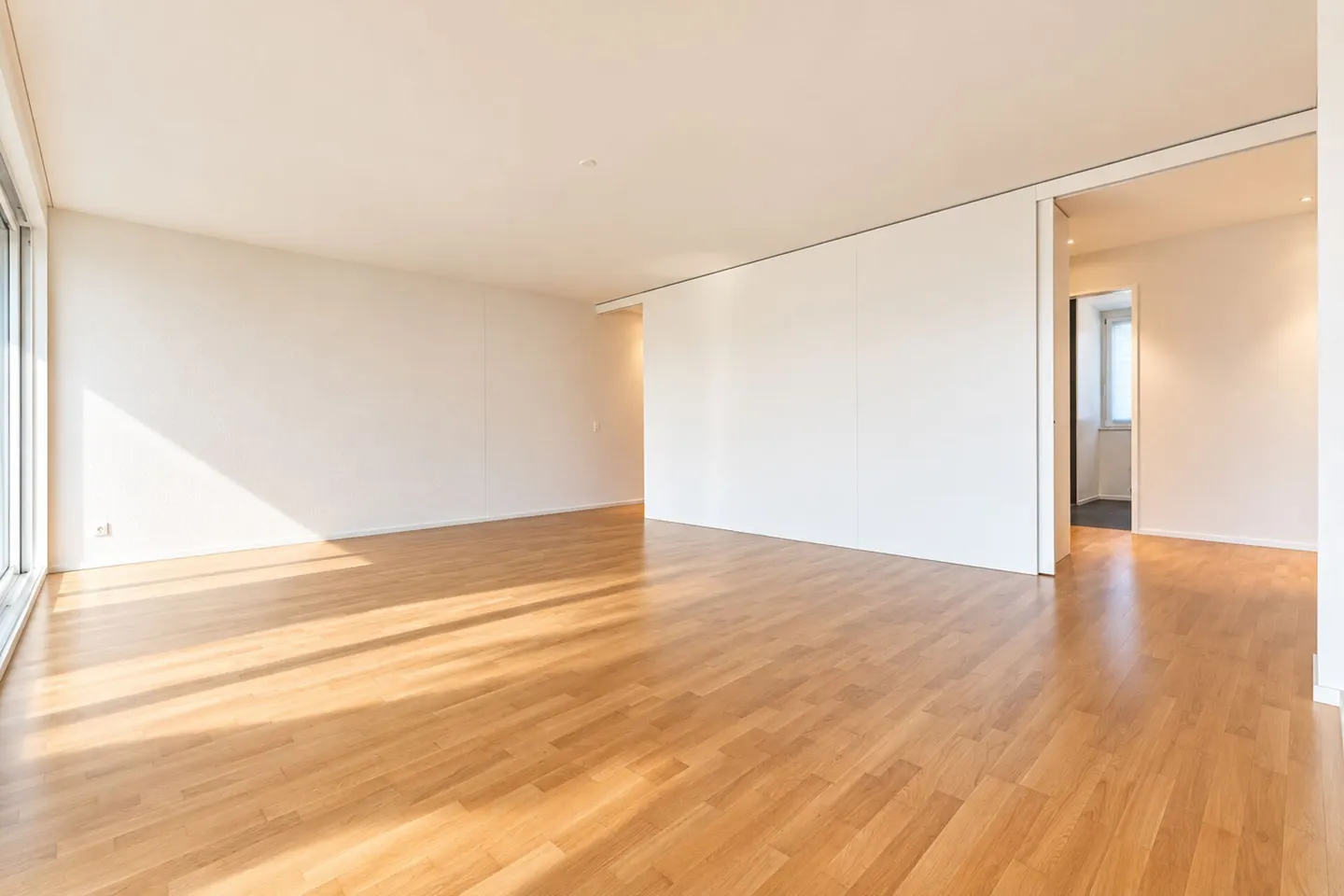 Modernes Apartment nahe dem Rhein - Foto 8 von 19