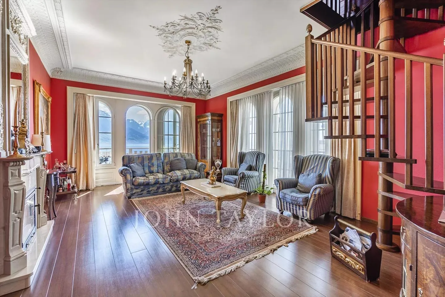 ESCLUSIVITÀ! Appartamento di 160m2 con vista magnifica - Foto 5 di 11