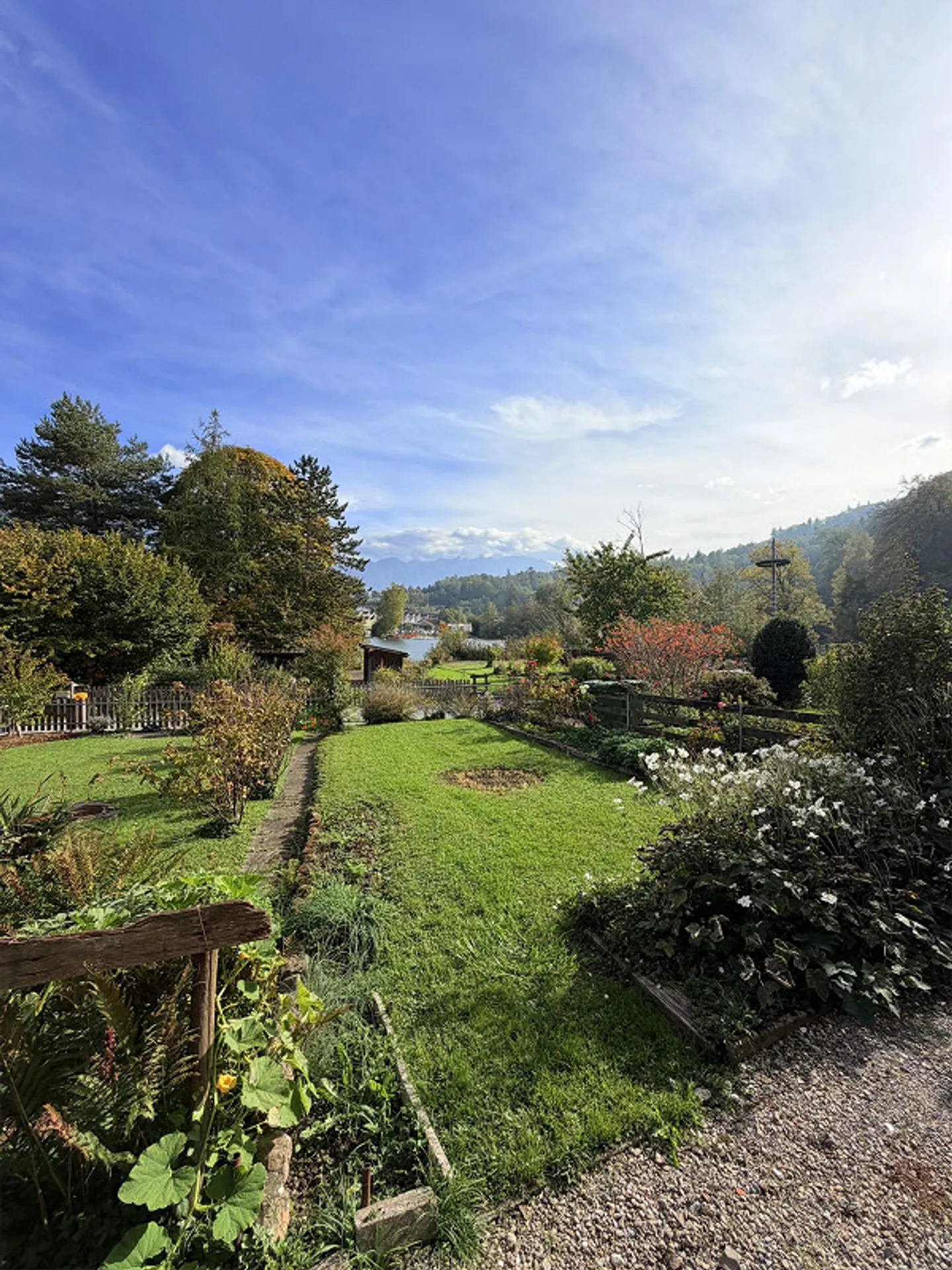 Historisches Haus mit Seezugang - Foto 6 von 31