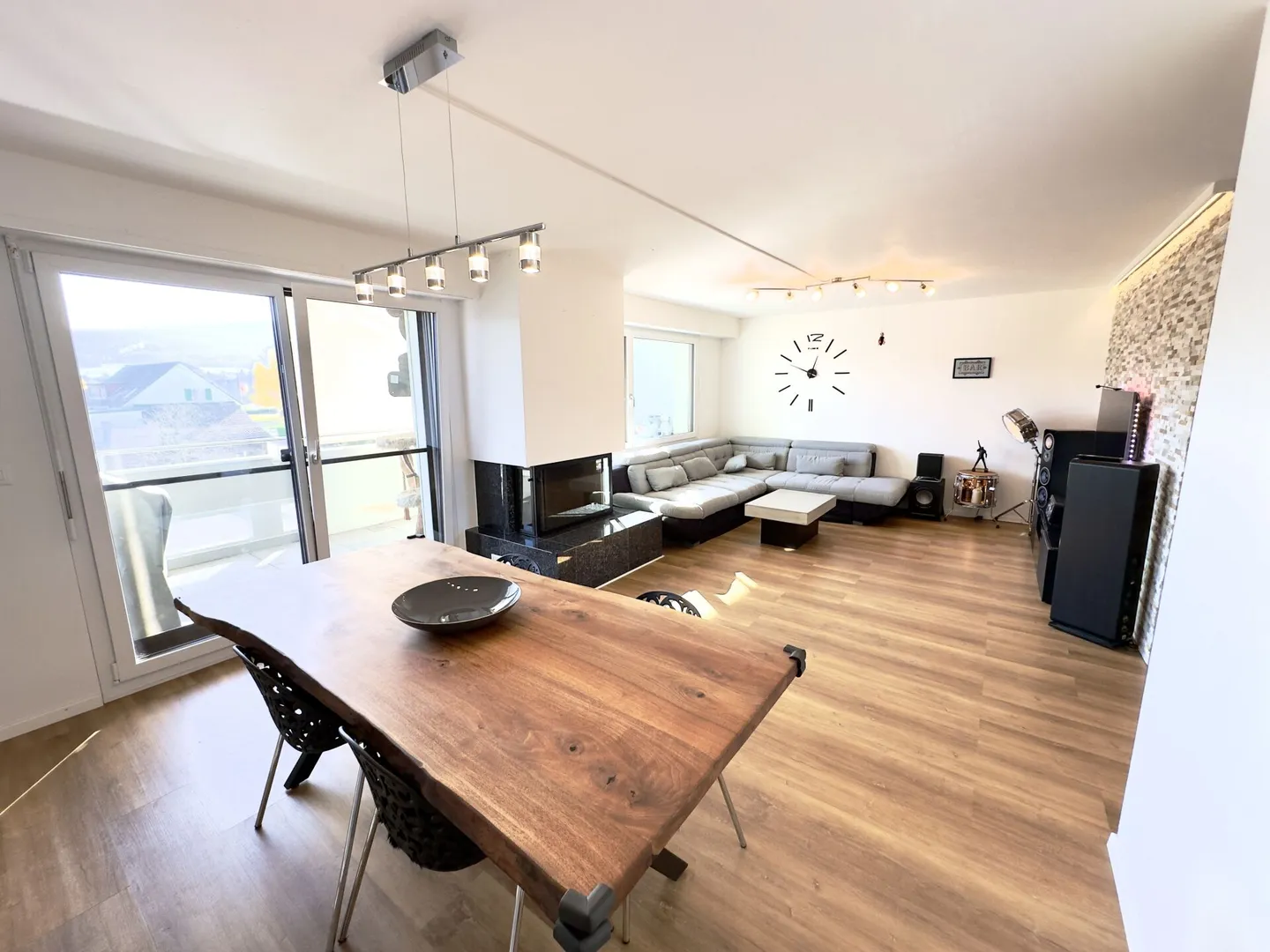 Great 4 1/2 Room Apartment in Sunny Möhlin - Photo 7 of 21