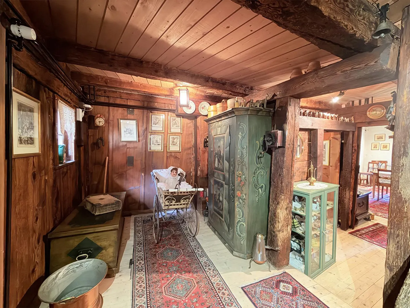 Historisches Haus mit Seezugang - Foto 11 von 31