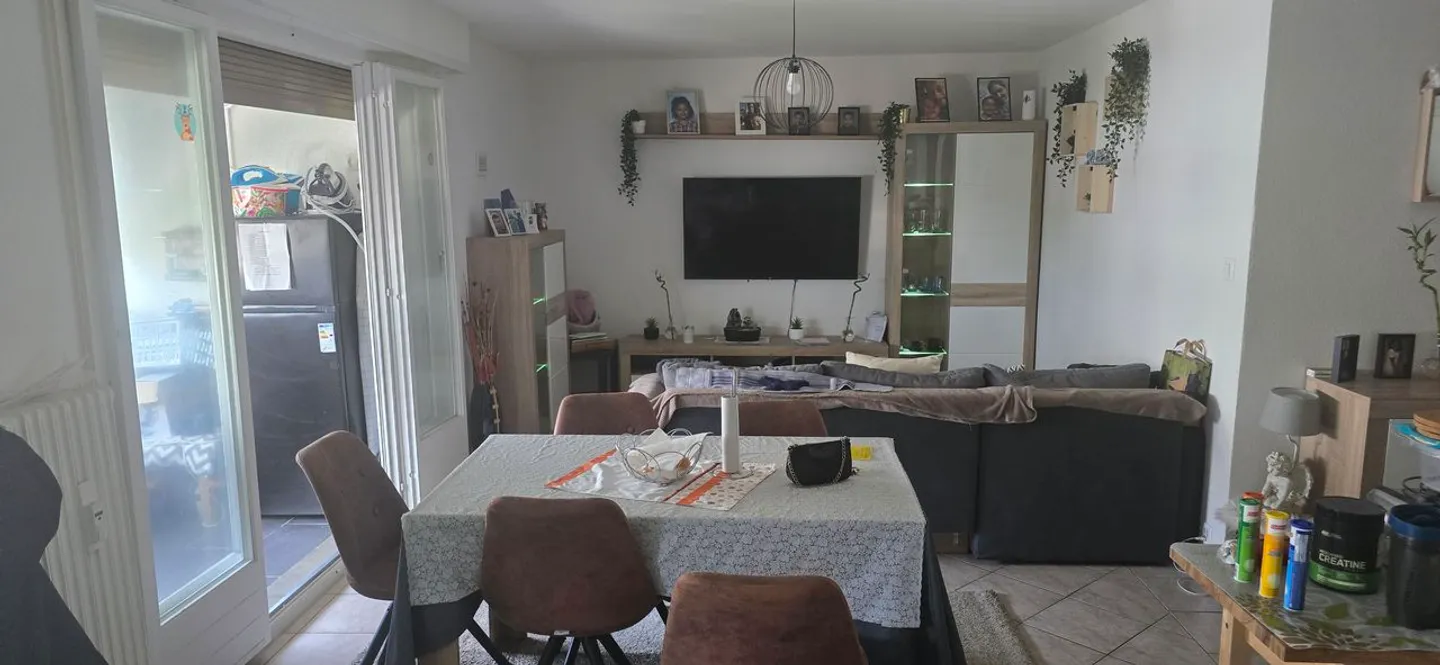 Wohnung - Foto 1 von 8