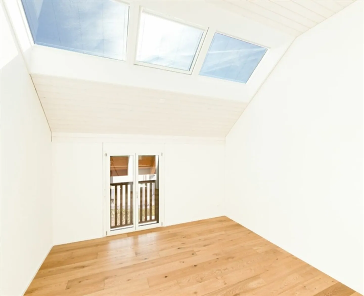 201 3.5 Appartamento mansardato - Foto 6 di 10