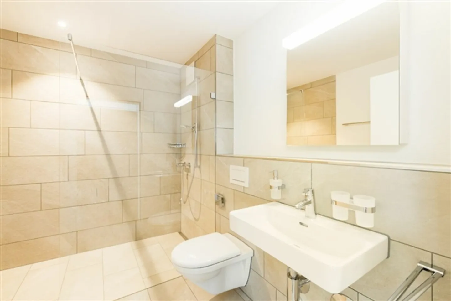 201 3.5 Appartamento mansardato - Foto 7 di 10