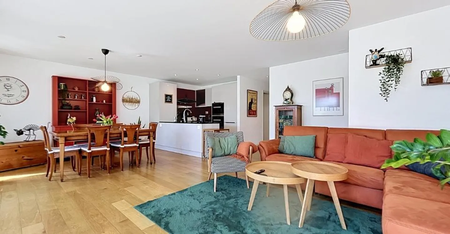Appartement spacieux avec jardin - Photo 2 sur 5