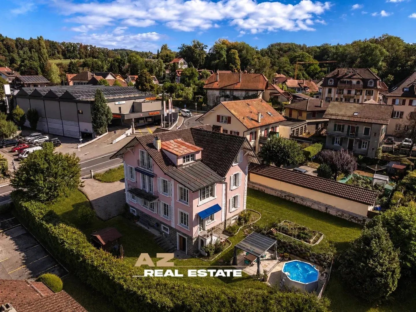 Incantevole Casa Familiare con Piscina - Foto 2 di 18