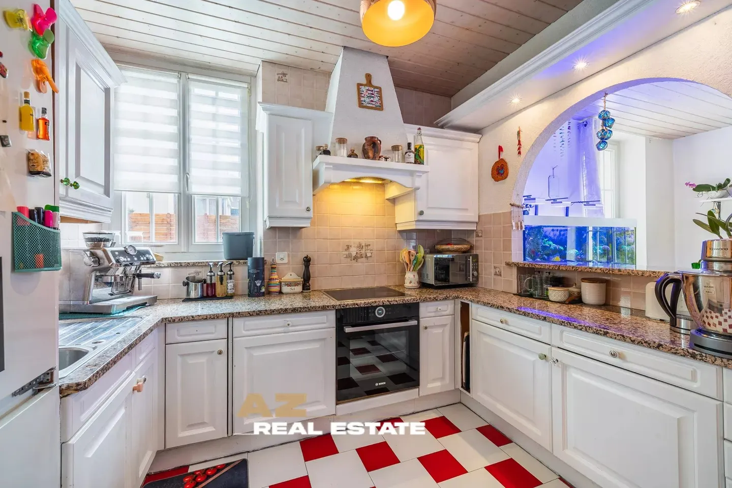 Incantevole Casa Familiare con Piscina - Foto 7 di 18