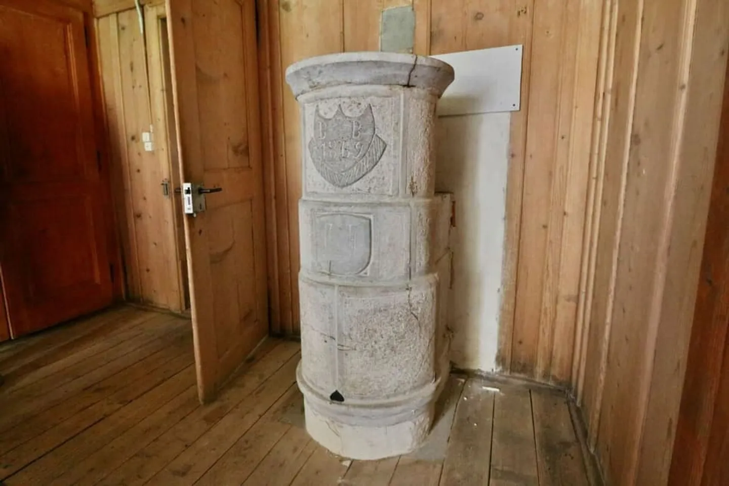 Praz-de-Fort - Schönes Dorfhaus zu renovieren, im Herzen des Dorfes. - Foto 5 von 13