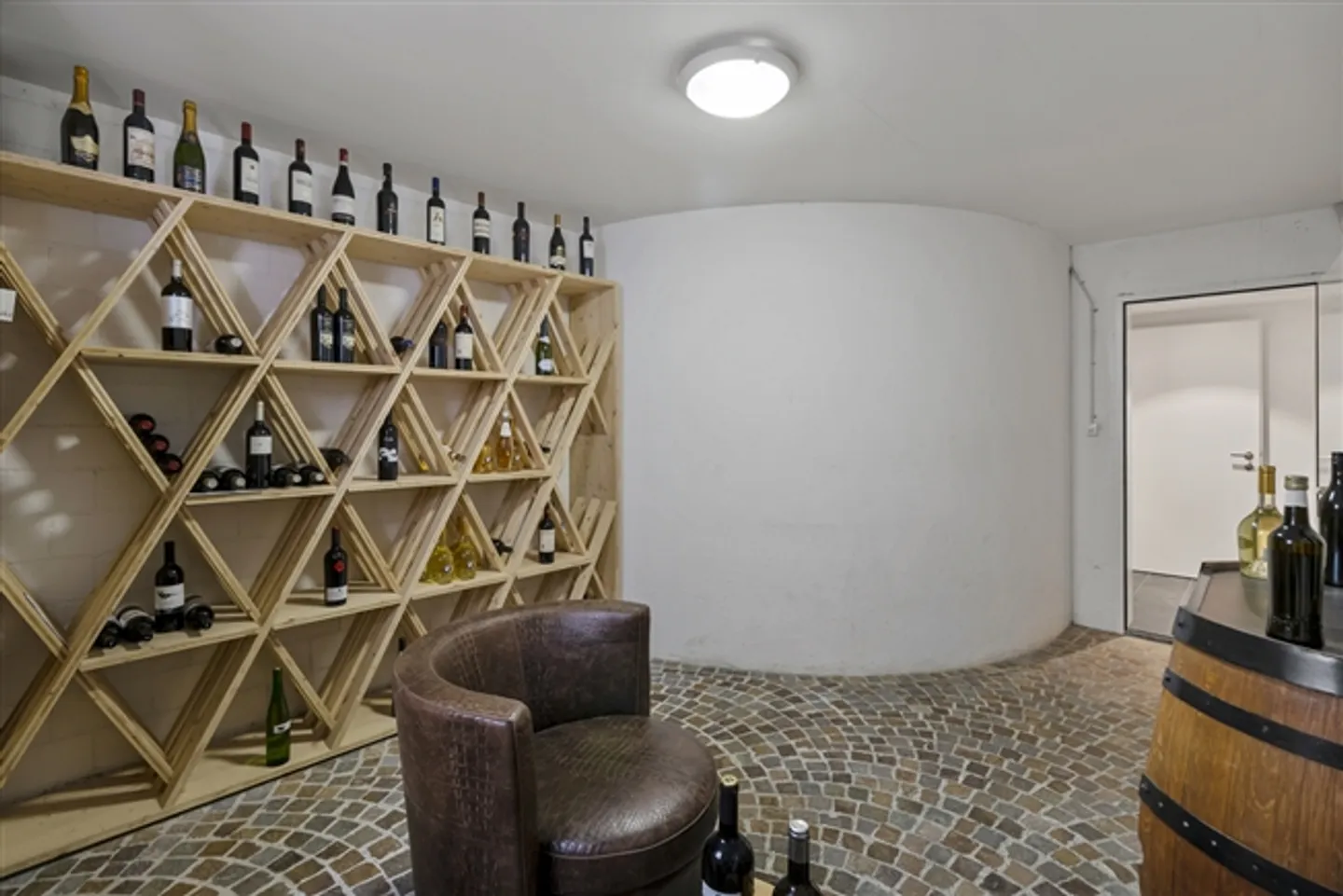 «Idyllische Villa in Gutenswil» - Foto 6 von 7