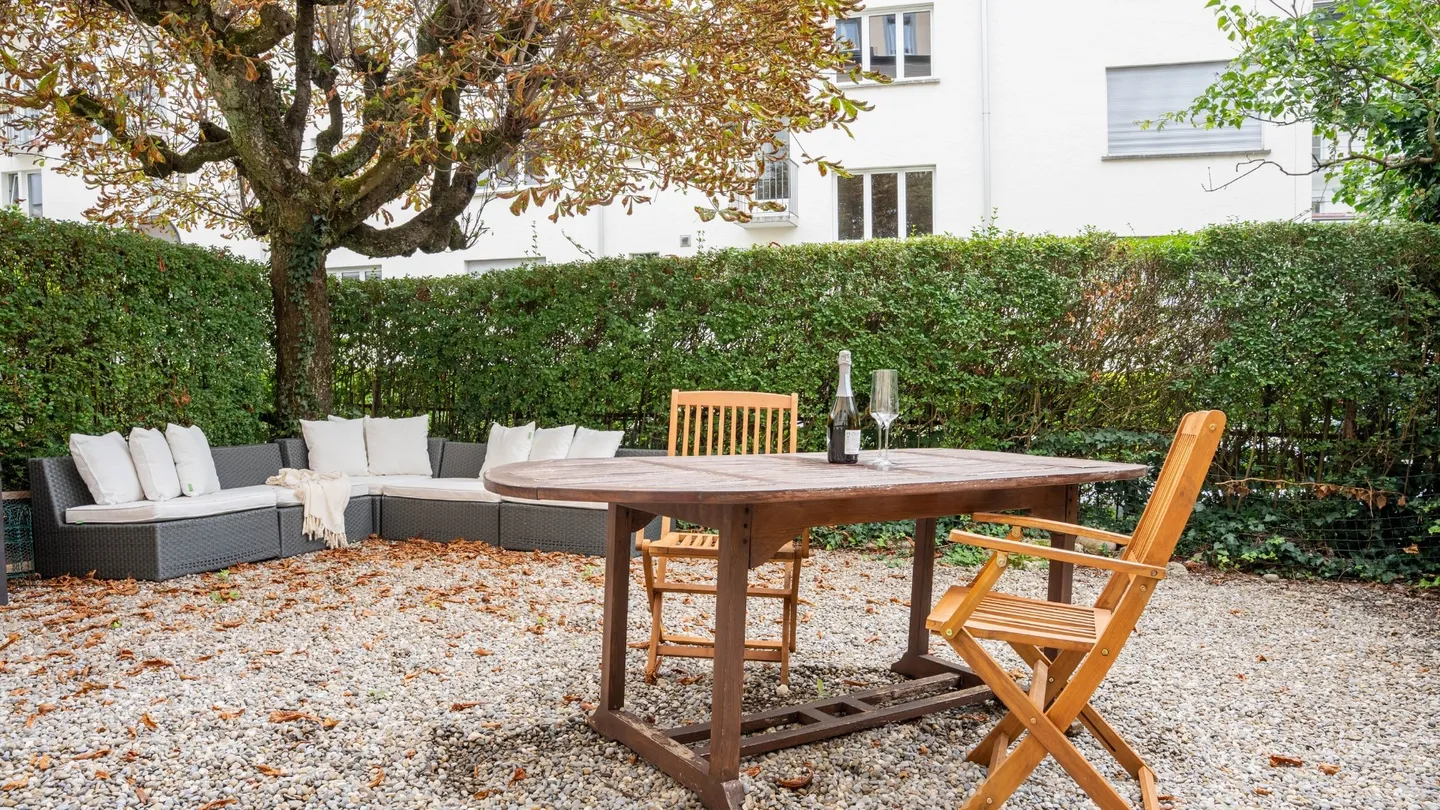 CHARME DELLA BELLA EPOCA - APPARTAMENTO BOUTIQUE DI 3,5 STANZE / 2 CAMERE DA LETTO - Foto 20 di 21