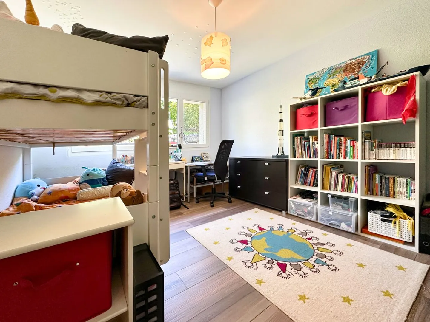 Bellissimo appartamento familiare con balcone-giardino e vista libera - Foto 6 di 13