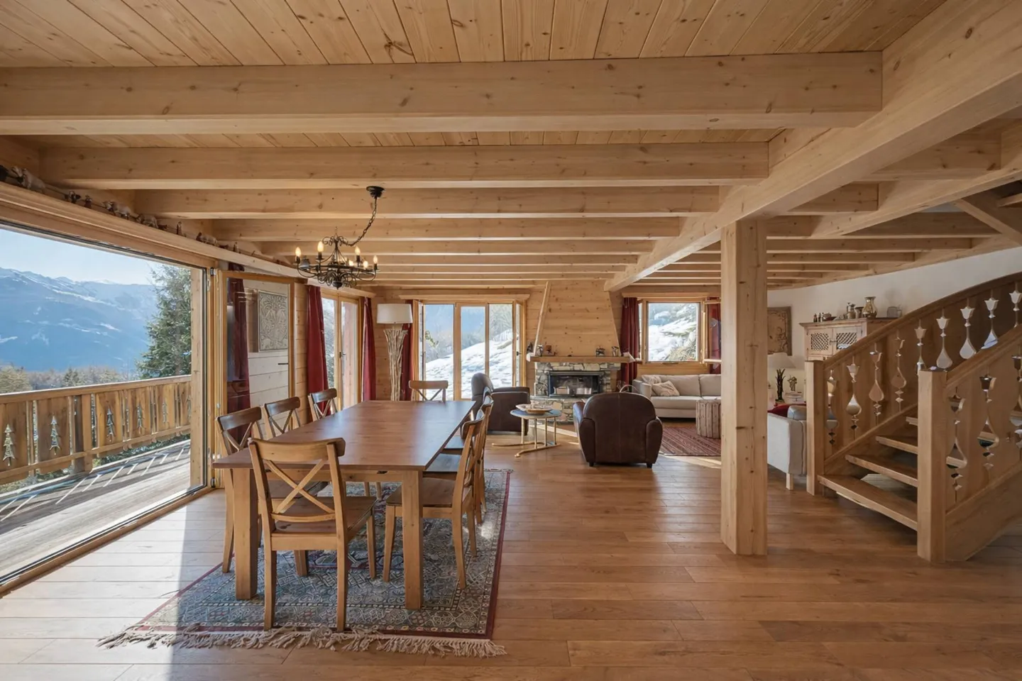 Esclusivo Chalet eccezionale con vista panoramica - Foto 4 di 11