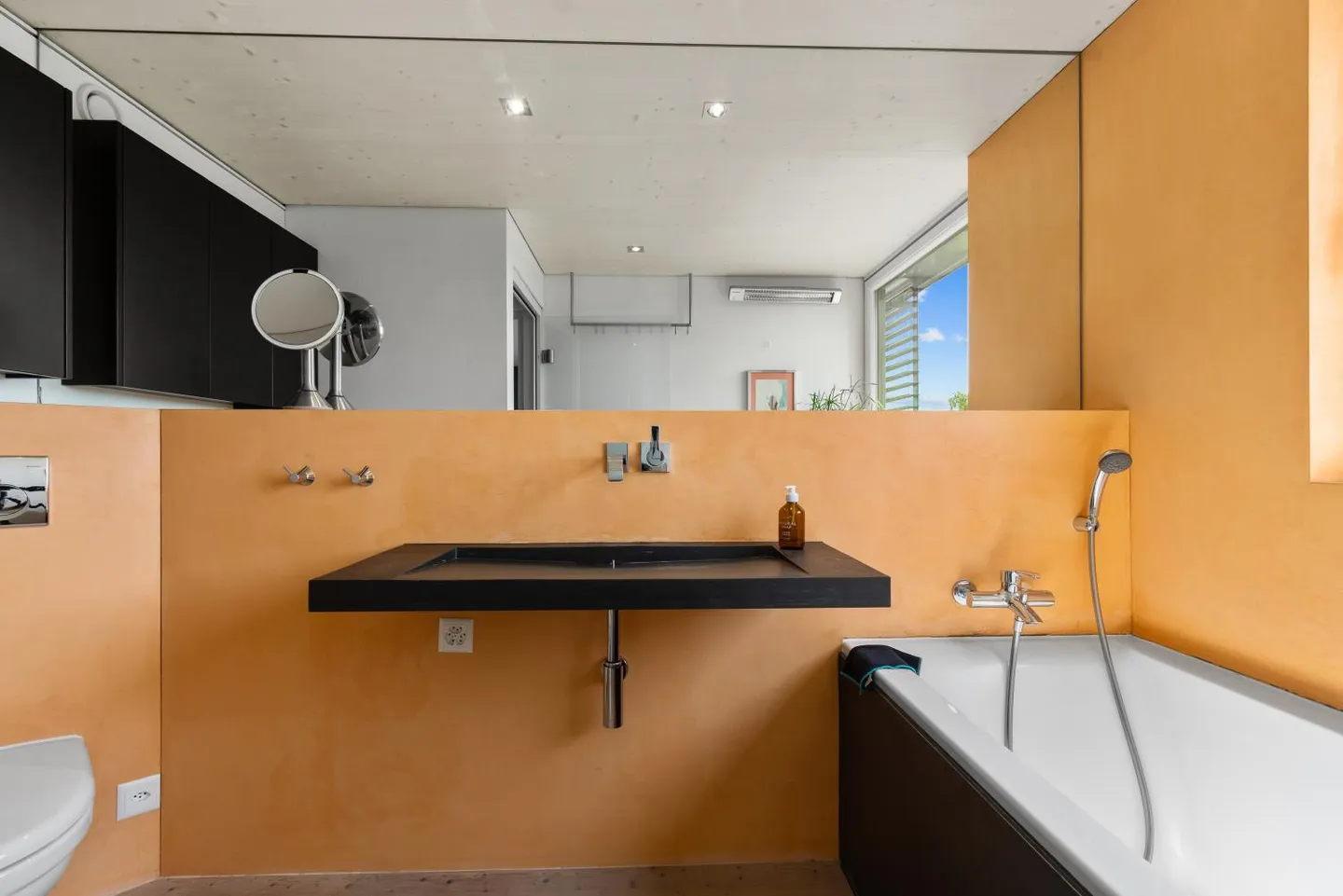 Single-family home feeling in idyllic location! - Photo 9 of 13