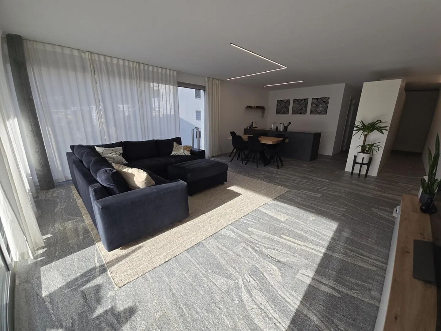 Modern 3.5 room apartment, ideal also as a B&B in Bellinzona - Photo 3 of 10