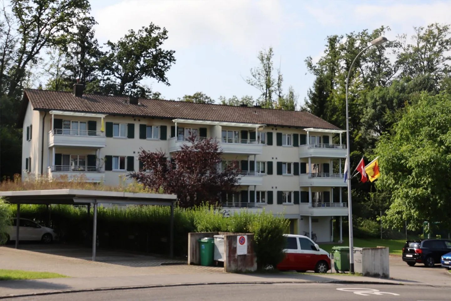 Light-flooded 3-room apartment in Lucerne - Photo 1 of 8