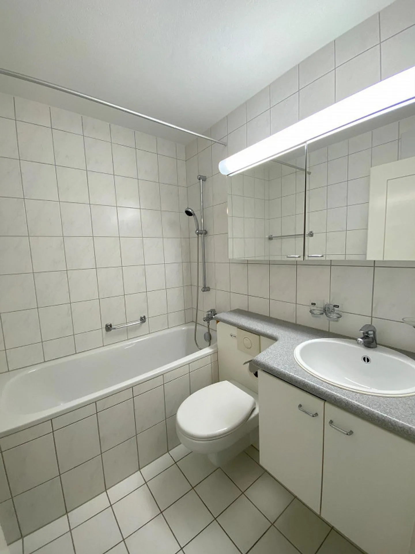 Light-flooded 3-room apartment in Lucerne - Photo 4 of 8