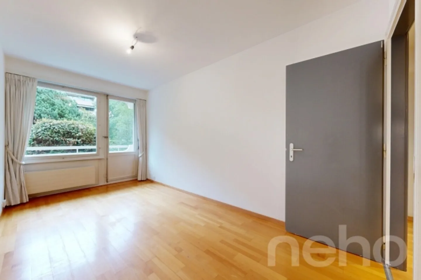 Champel superb 4-room apartment of 101m² living space, space and serenity - Photo 8 of 12