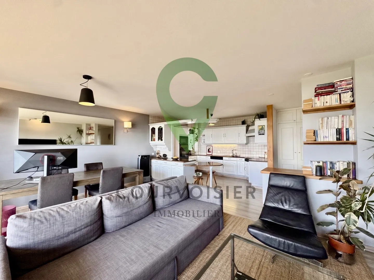 Apartment to refresh with unobstructed view and residential pool - Photo 3 of 15