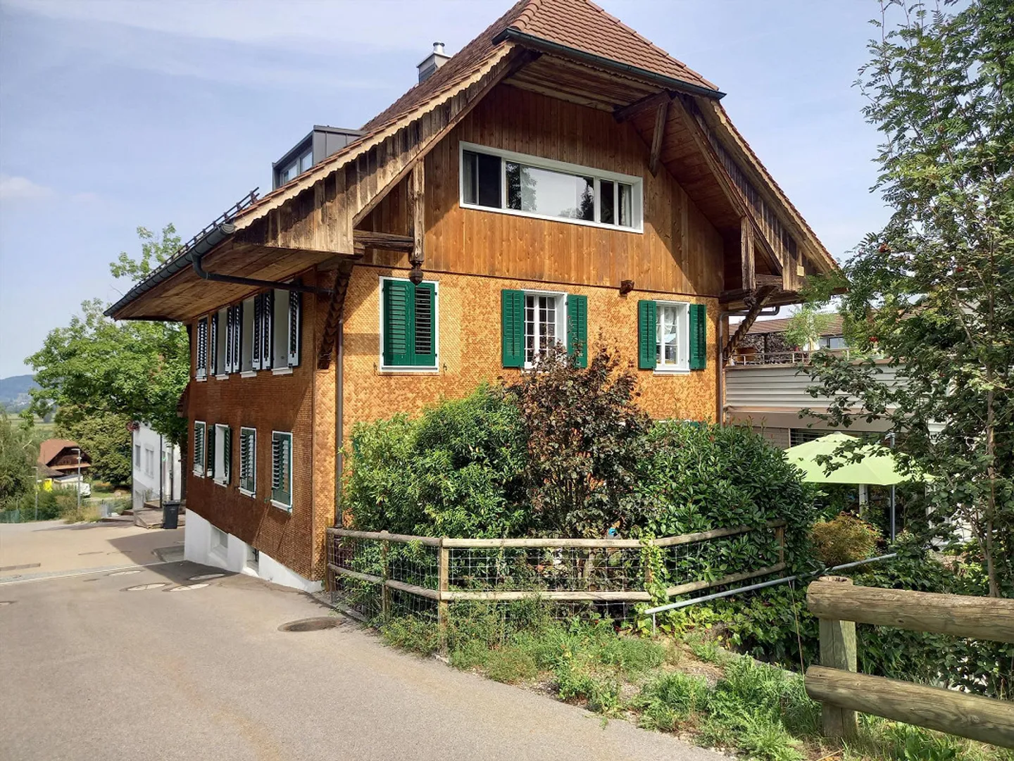 Maisonette de 3,5 pièces, objet de passion, 130m2, à 5 km de Sursee - Photo 2 sur 21