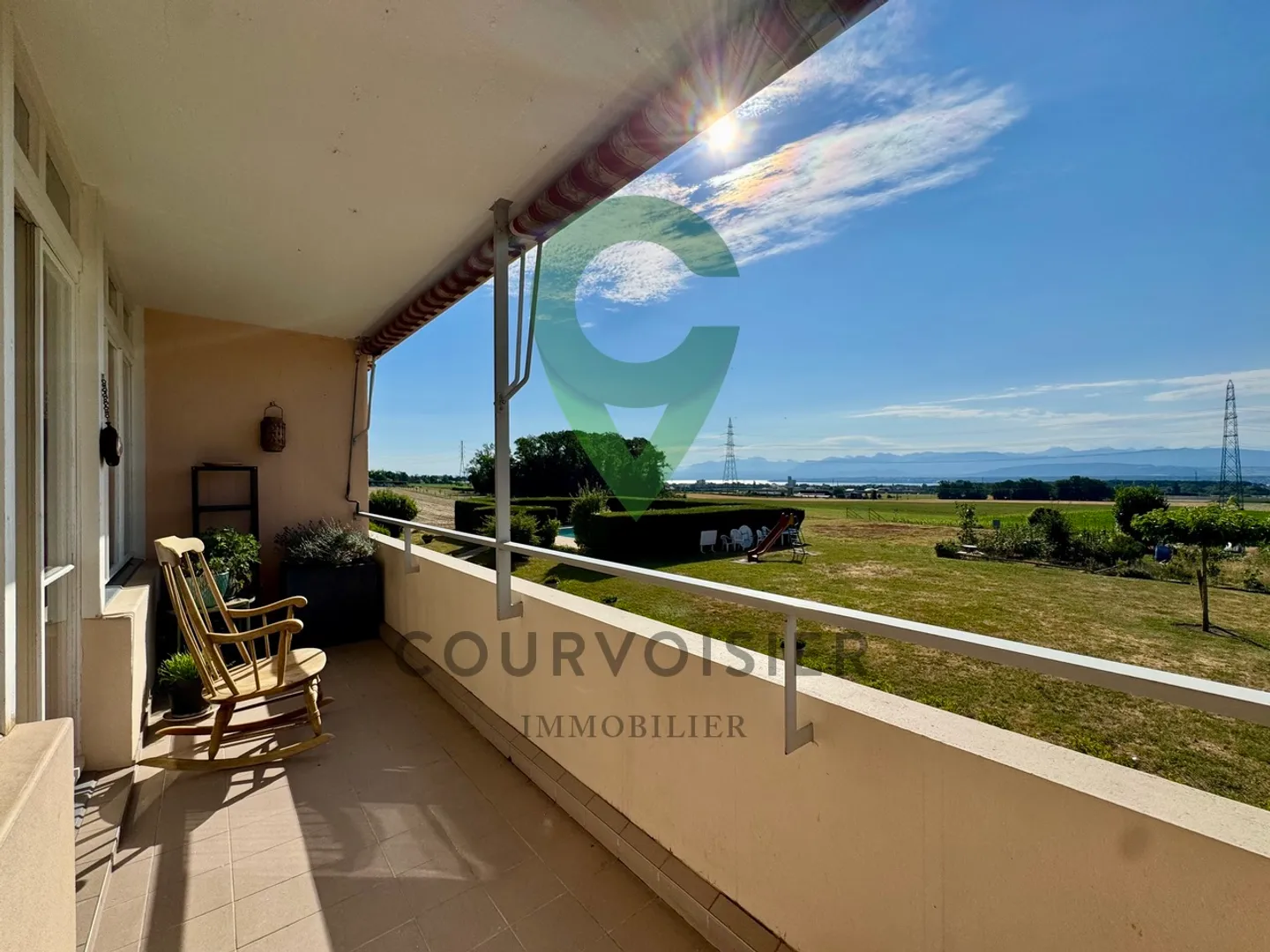 Apartment to refresh with unobstructed view and residential pool - Photo 12 of 15